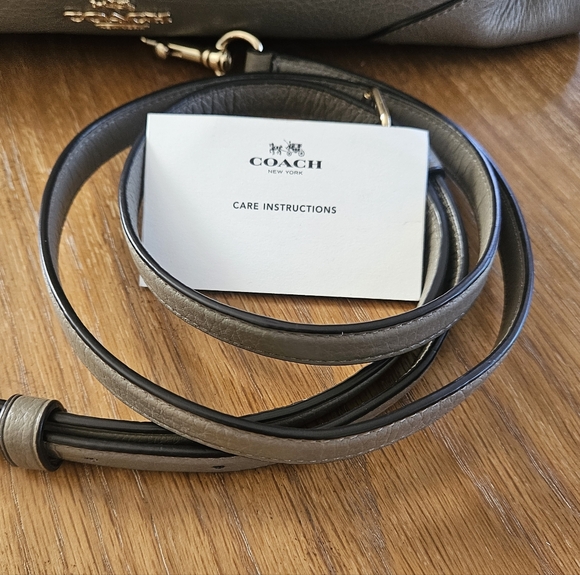 Coach Tan Pebble Leather Bag - Picture 6 of 13